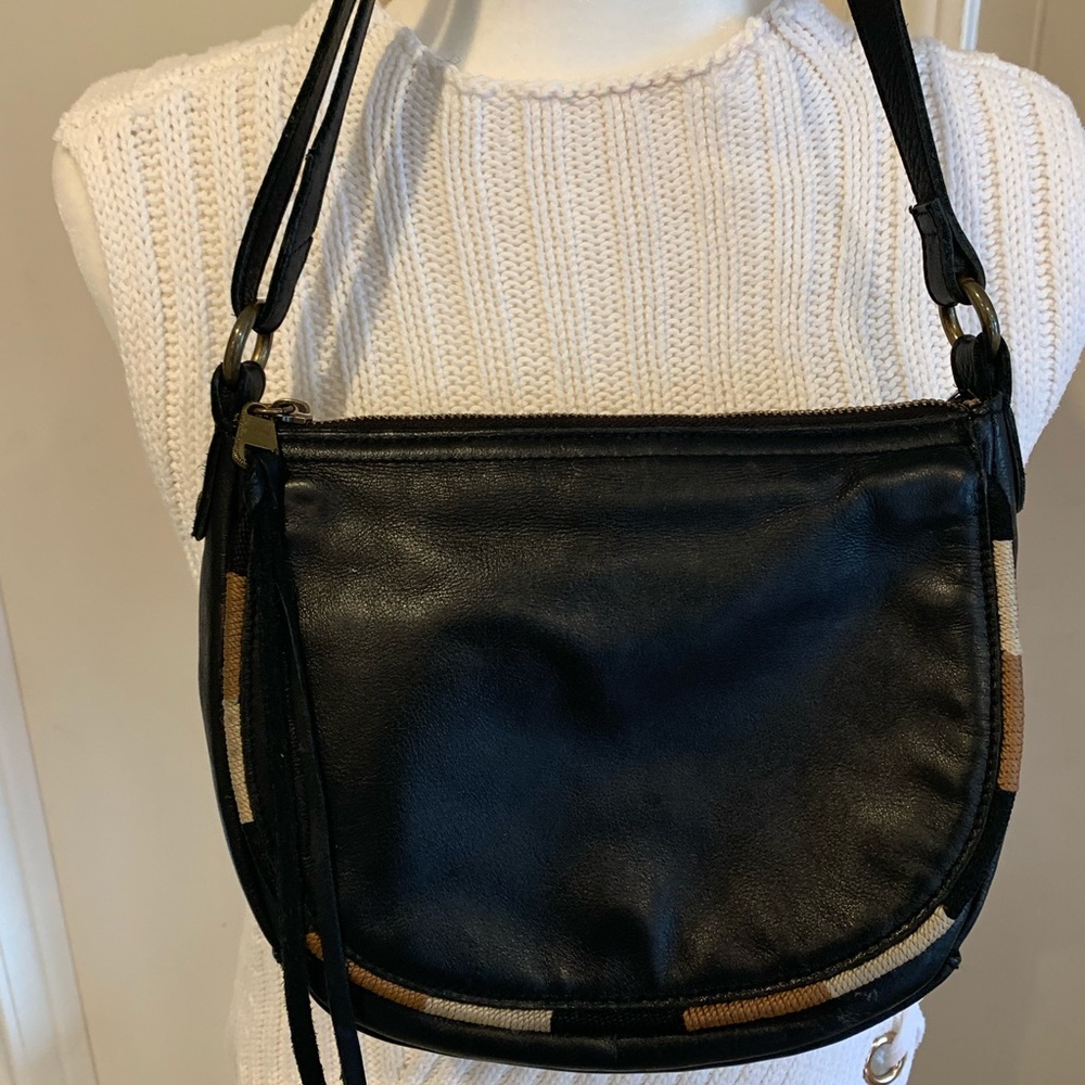 The SAK Women's Sayulita Leather Saddle Bag, Black, One Size ...